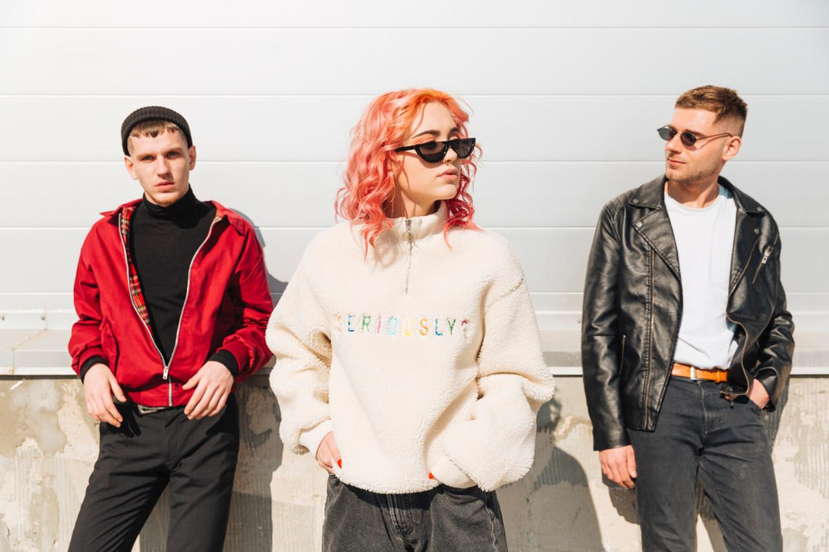How to Choose the Right Niche: Sportswear, Minimal, or Street Lifestyle